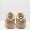 UGG thick-soled shoes.