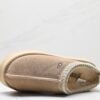 UGG thick-soled shoes.