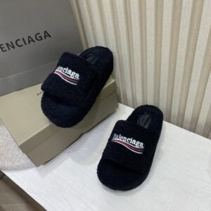 Balenciaga Woven sheep woolen slippers