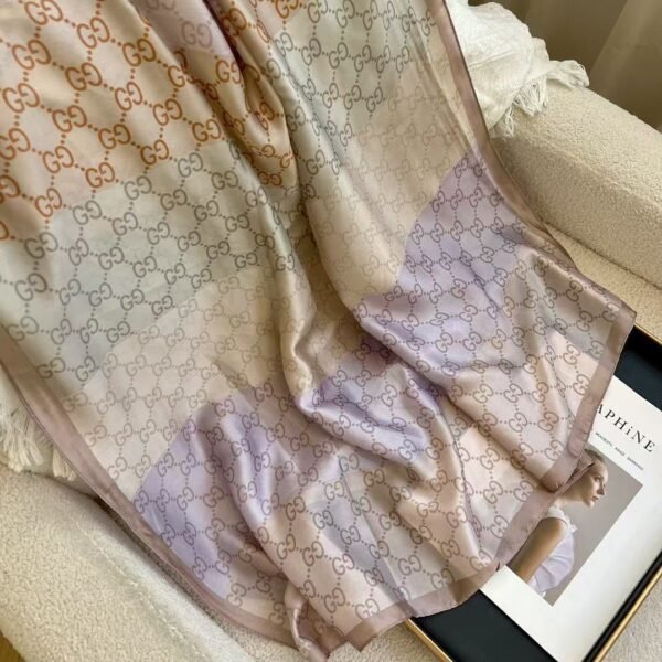 GUCCI scarf 180x90cm