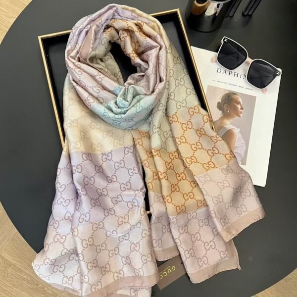 GUCCI scarf 180x90cm