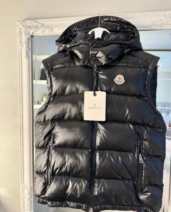Moncler Short down vest
