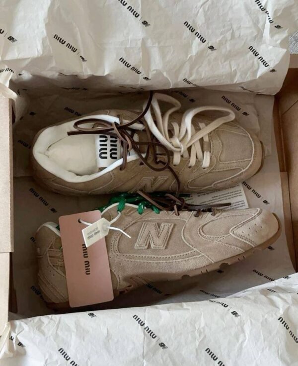 miumiu&NB Co branded sports shoes