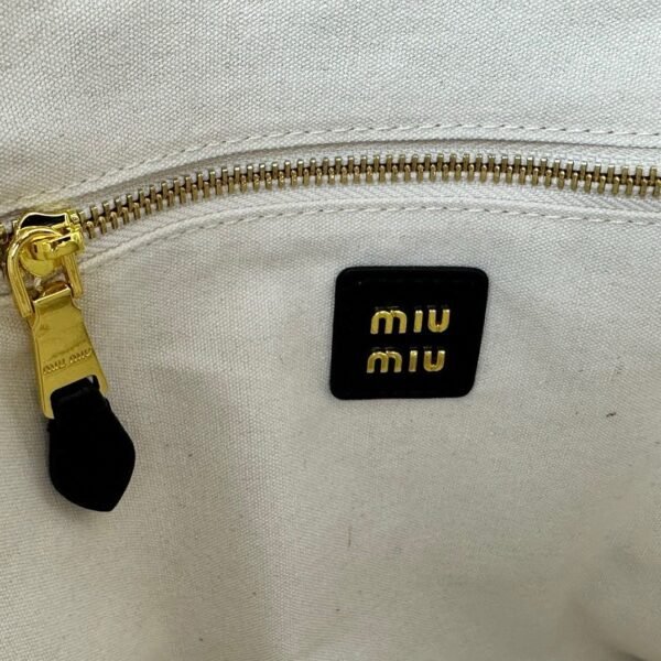 miumiu Tote Bag 38x38x18cm Premium version, pure cowhide version