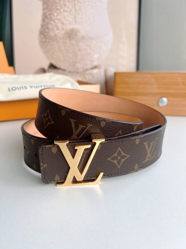 Louis Vuitton belt premium 1:1 version width 4cm
