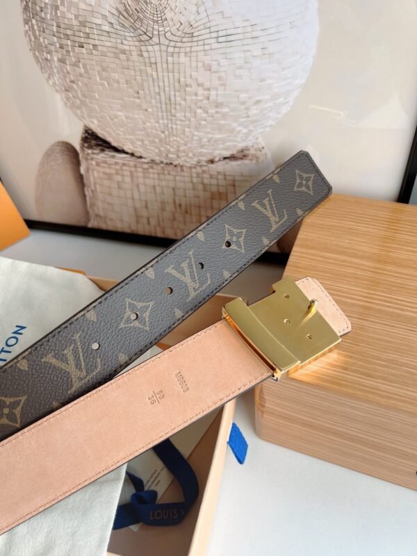 Louis Vuitton belt premium 1:1 version width 4cm
