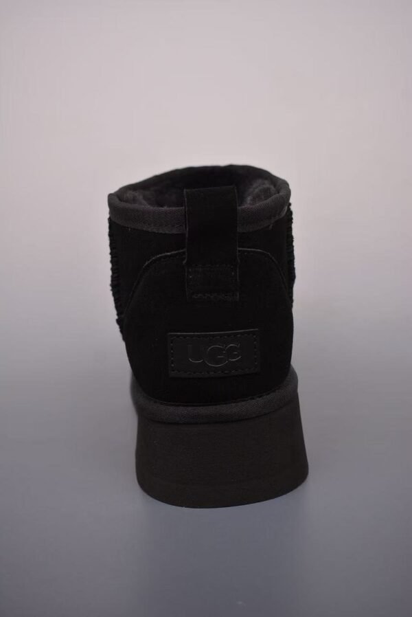 UGG Snow boots