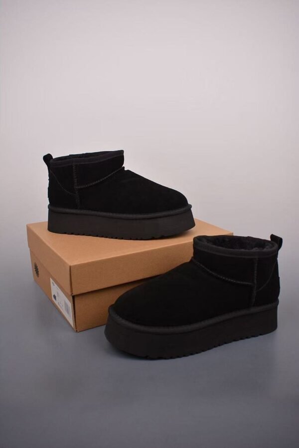 UGG Snow boots