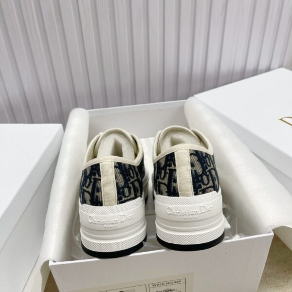 DIOR sneakers premium edition