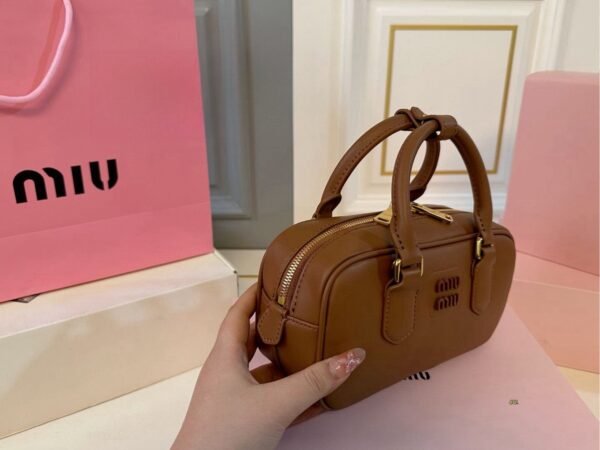 miumiu bowling bag 27x13cm