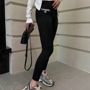 Chanel yoga pants Sweatpants