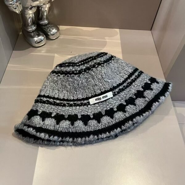 miumiu fisherman hat
