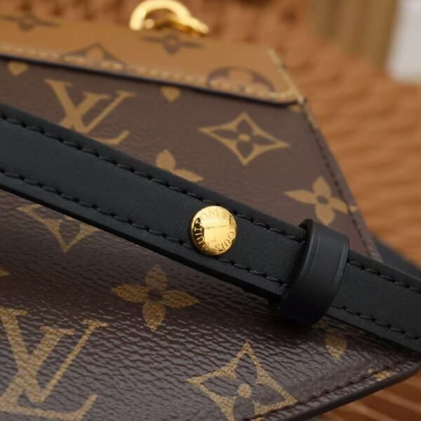 Louis Vuitton clamshell satchel