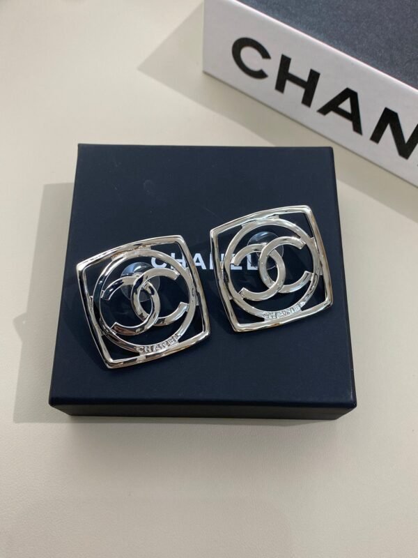 Chanel earrings high-end version 1:1
