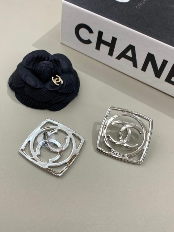 Chanel earrings high-end version 1:1