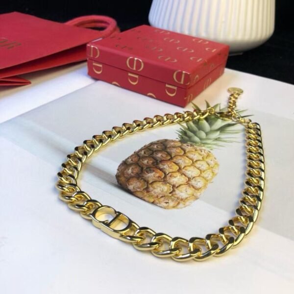 DIOR CD letter necklace high-end version
