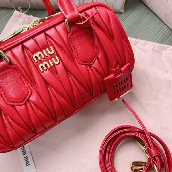 miumiu pleated bowling bag 28x13cm