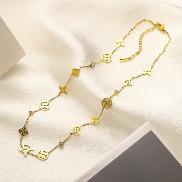 Louis Vuitton Necklace Premium Edition