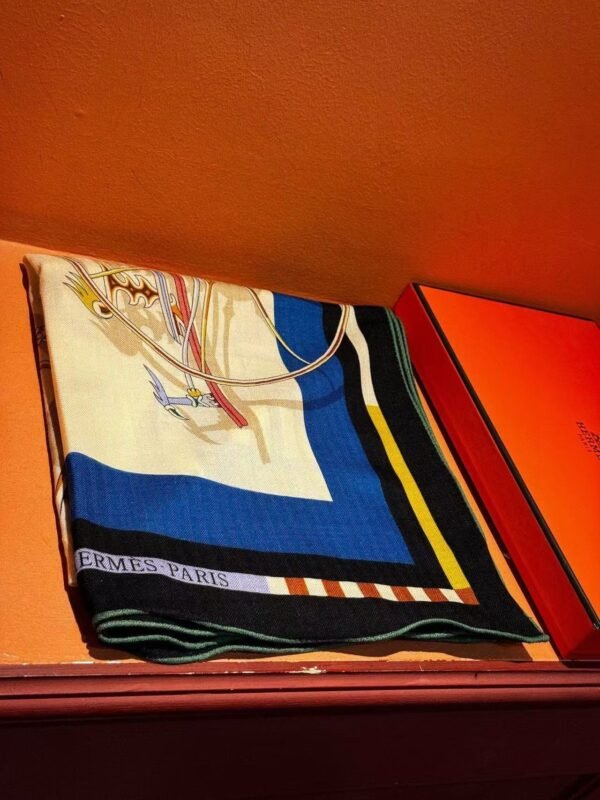Hermès Velvet Square Scarf Premium Edition 140x140cm