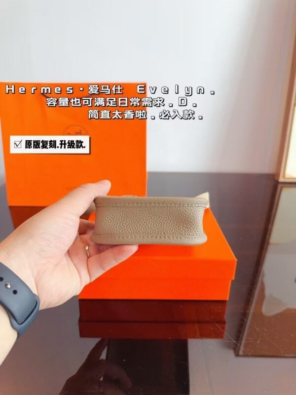 Hermes bag 13x4x16cm