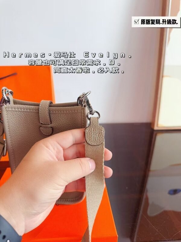 Hermes bag 13x4x16cm