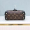 Louis Vuitton small square bag Premium 20×14×7.5cm