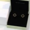 Van Cleef & Arpels earrings Premium