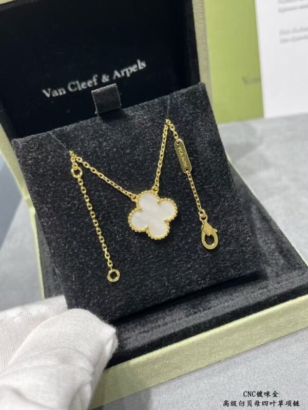 Van Cleef & Arpels Necklace Premium Edition