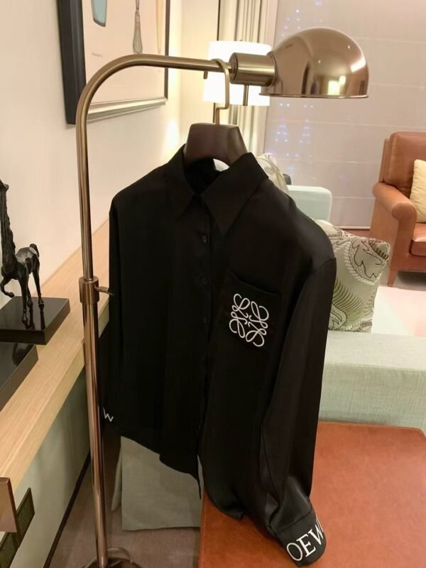 LOEWE Shirt embroidery logo black white