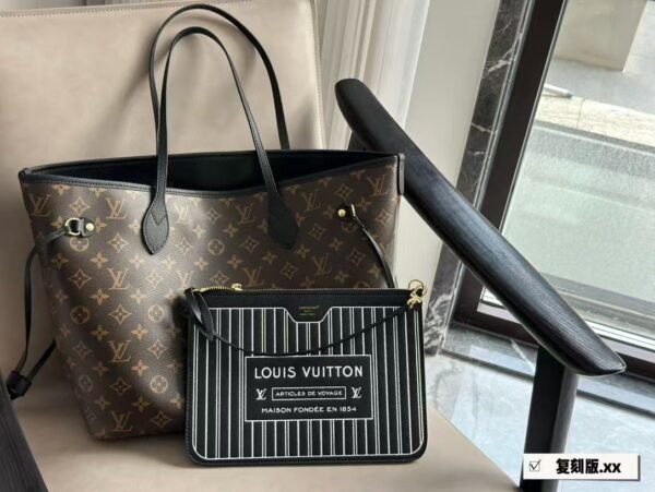 Louis Vuitton Tote Bag 33x26cm