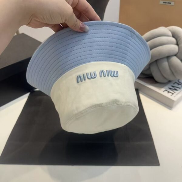 MIUMIU bucket hat