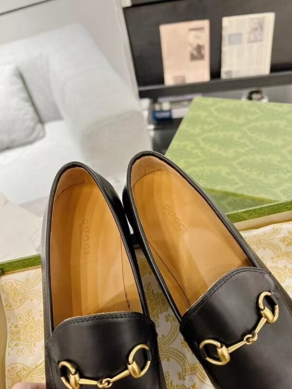 GUCCI jordaan series loafers advanced version