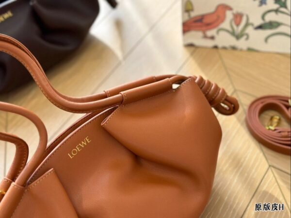 Loewe bags 34x11cm