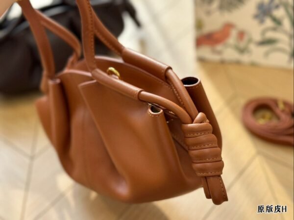 Loewe bags 34x11cm