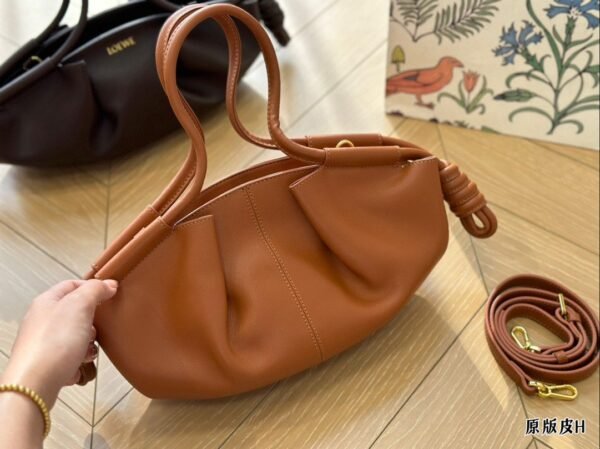 Loewe bags 34x11cm