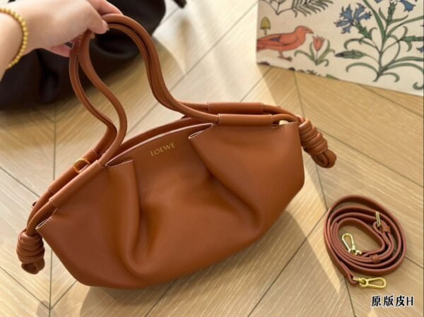 Loewe bags 34x11cm