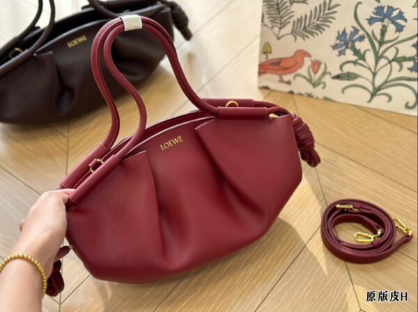 Loewe bags 34x11cm