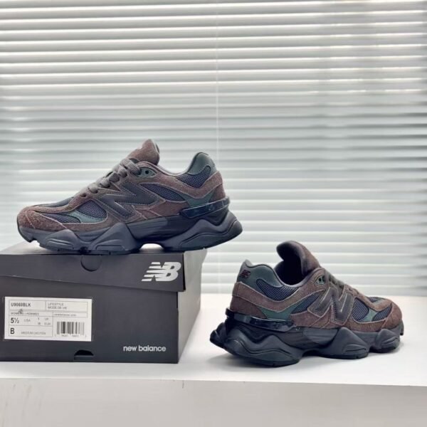 New Balance 9060 Sports shoes