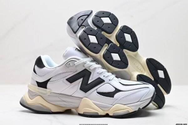 New Balance 9060 Sports shoes