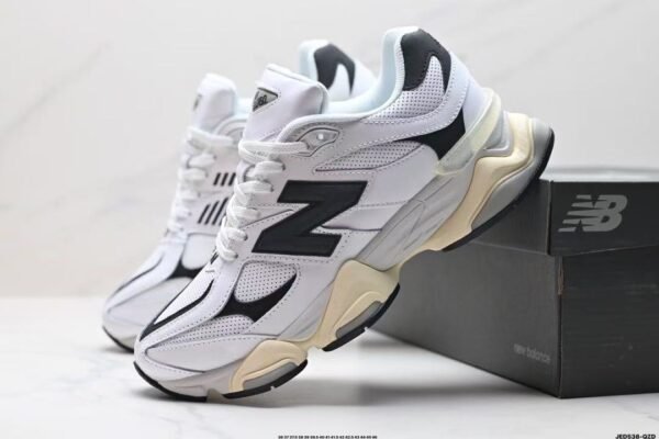 New Balance 9060 Sports shoes