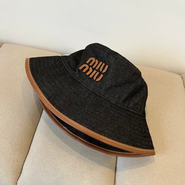 miumiu baseball cap
