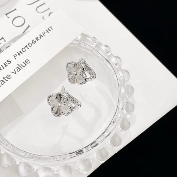 Van Cleef & Arpels Silver Premium Earrings