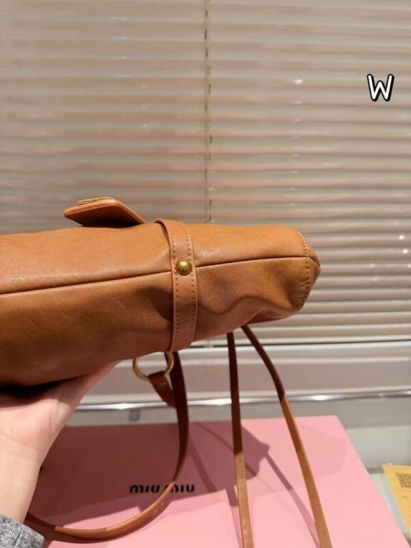 miumiu baseball bag  43x19cm