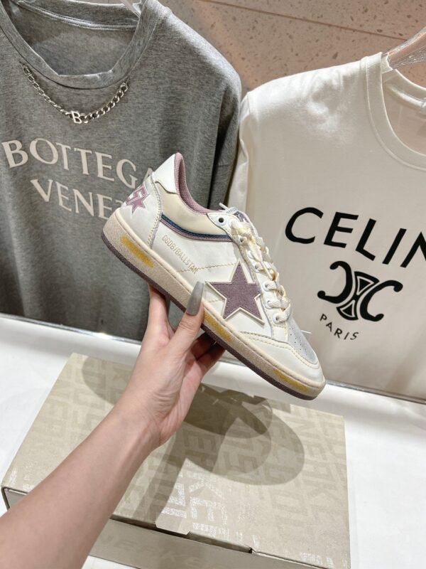 Golden Goose Casual shoes premium version