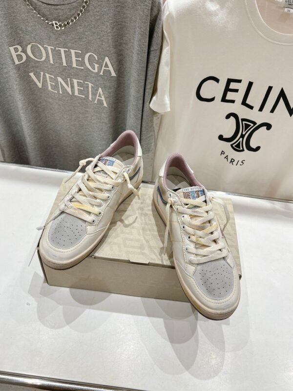 Golden Goose Casual shoes premium version