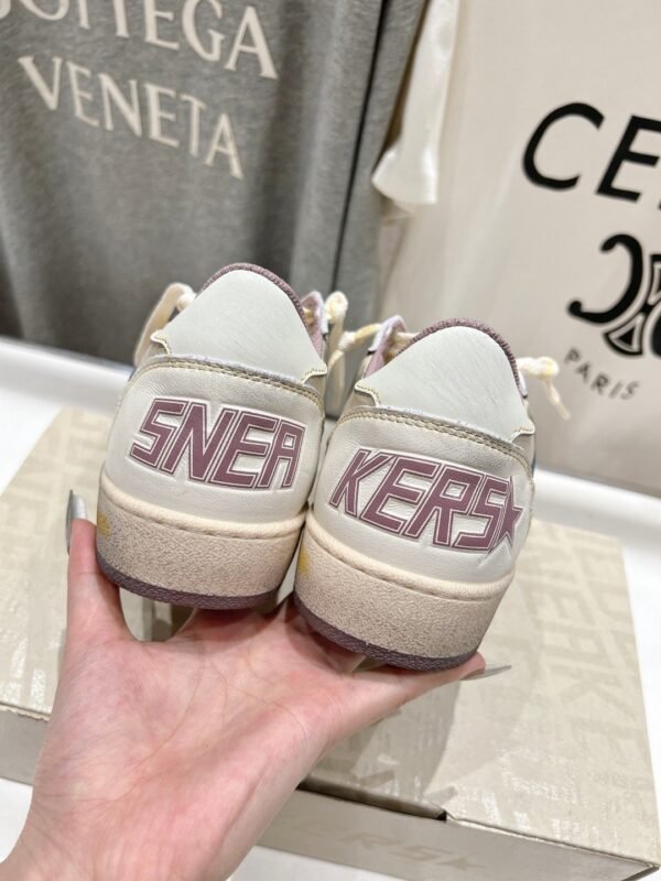 Golden Goose Casual shoes premium version