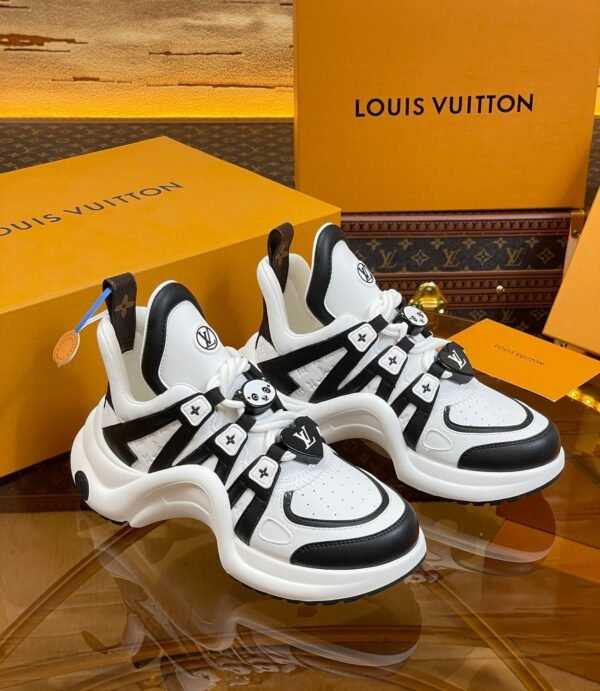 Louis Vuitton Fancy Panda Button Sneakers Top version