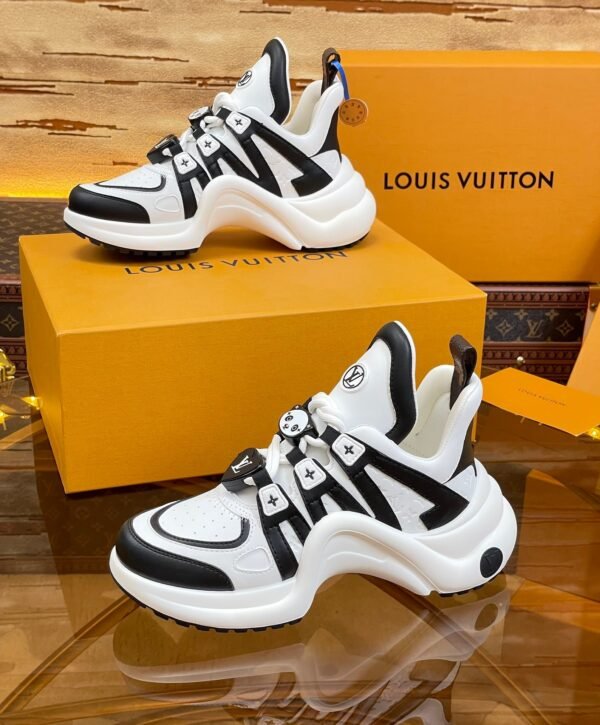 Louis Vuitton Fancy Panda Button Sneakers Top version