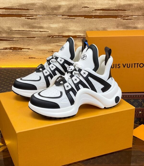 Louis Vuitton Fancy Panda Button Sneakers Top version