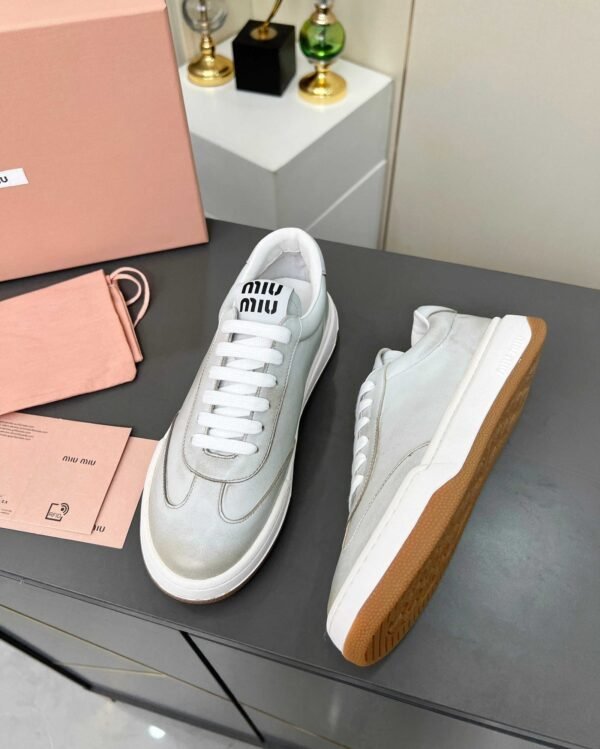 miumiu 2025 early spring catwalk casual shoes